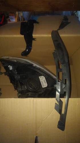 Scheinwerfer-535-d-anbauteile