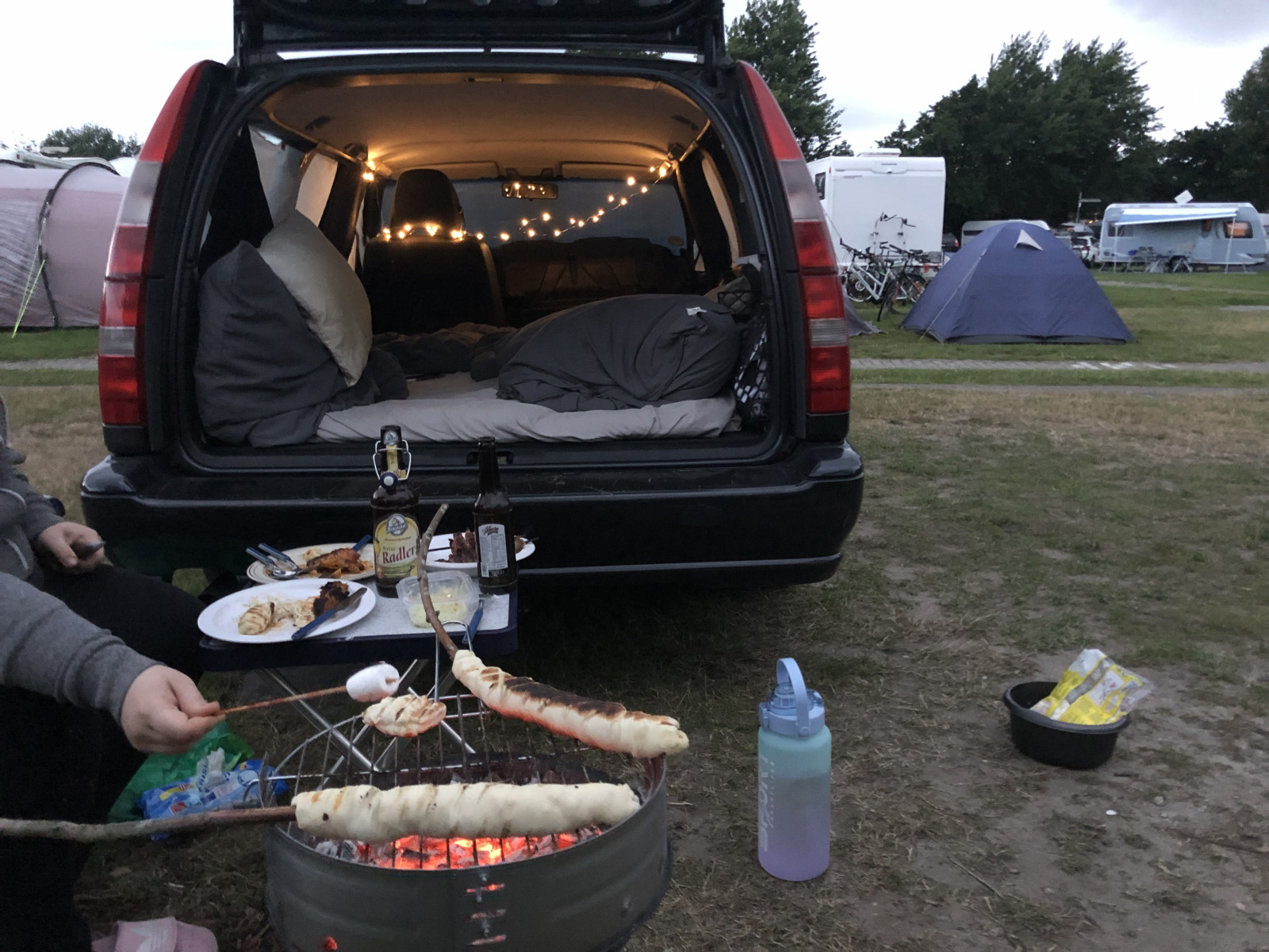 Schlafen / Camping im Kombi