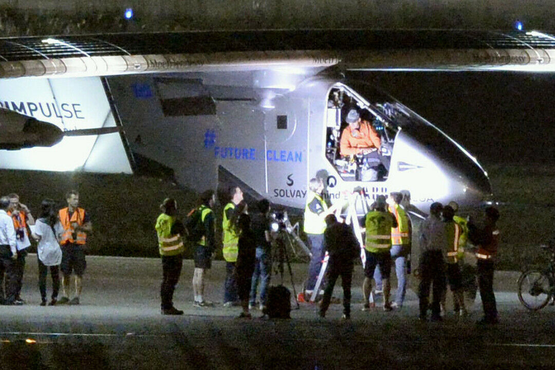 Das Solarflugzeug "Solar Impuls 2" musste in Nagoya zwischenlanden