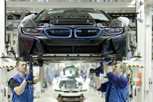 Modernstes Werk: Produktion des BMW i8 in Leipzig