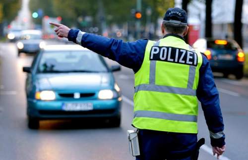 Hierzulande ist nach einem alkohol- oder drogenbedingten Führerschein-Entzug die Medizinisch Psychologische Untersuchung (MPU) Pflicht
