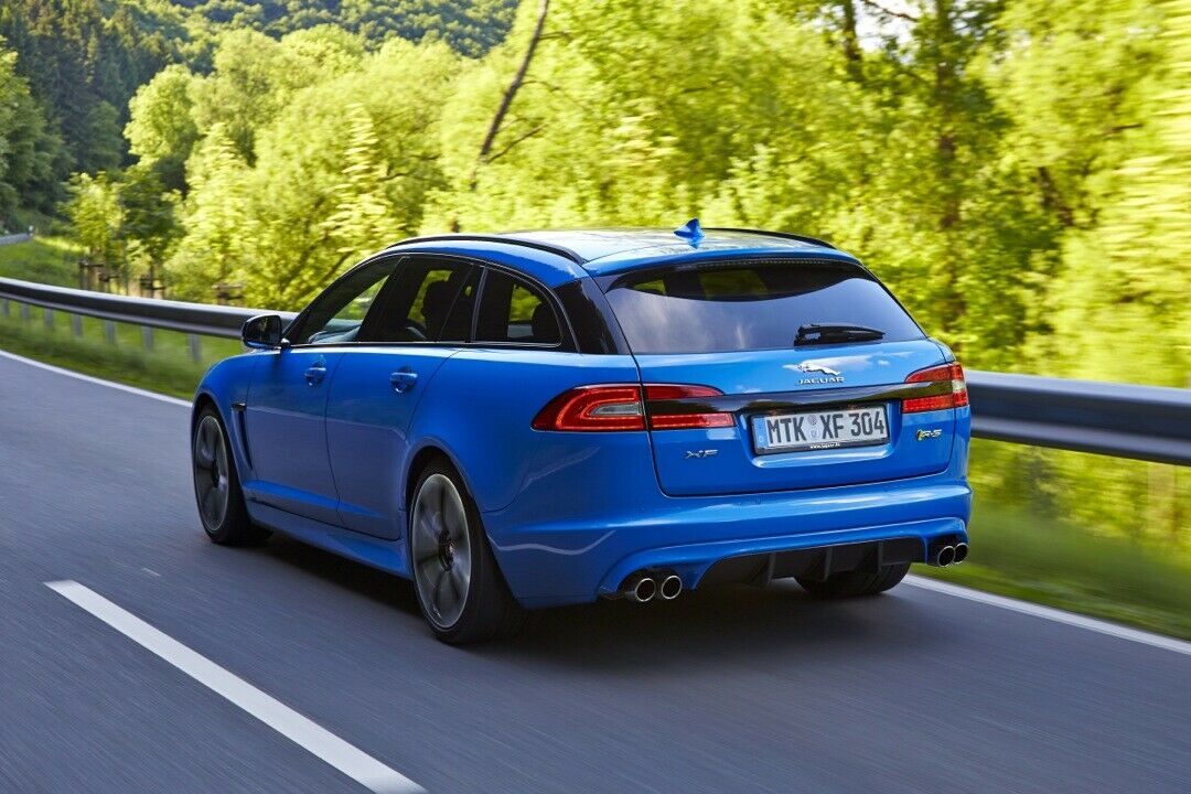 Im XFR-S steckt ein 5,0-Liter-V8 mit 550 PS und 680 Newtonmeter Drehmoment