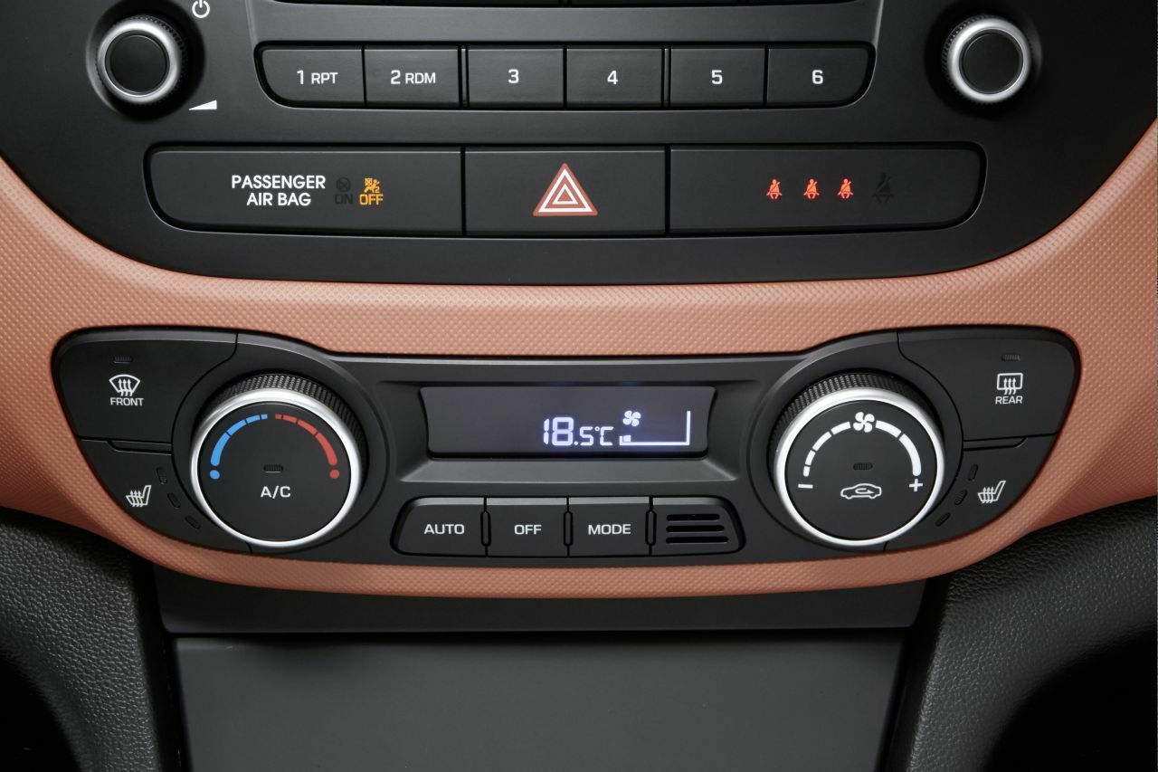 Hyundai i10: Mittelkonsole