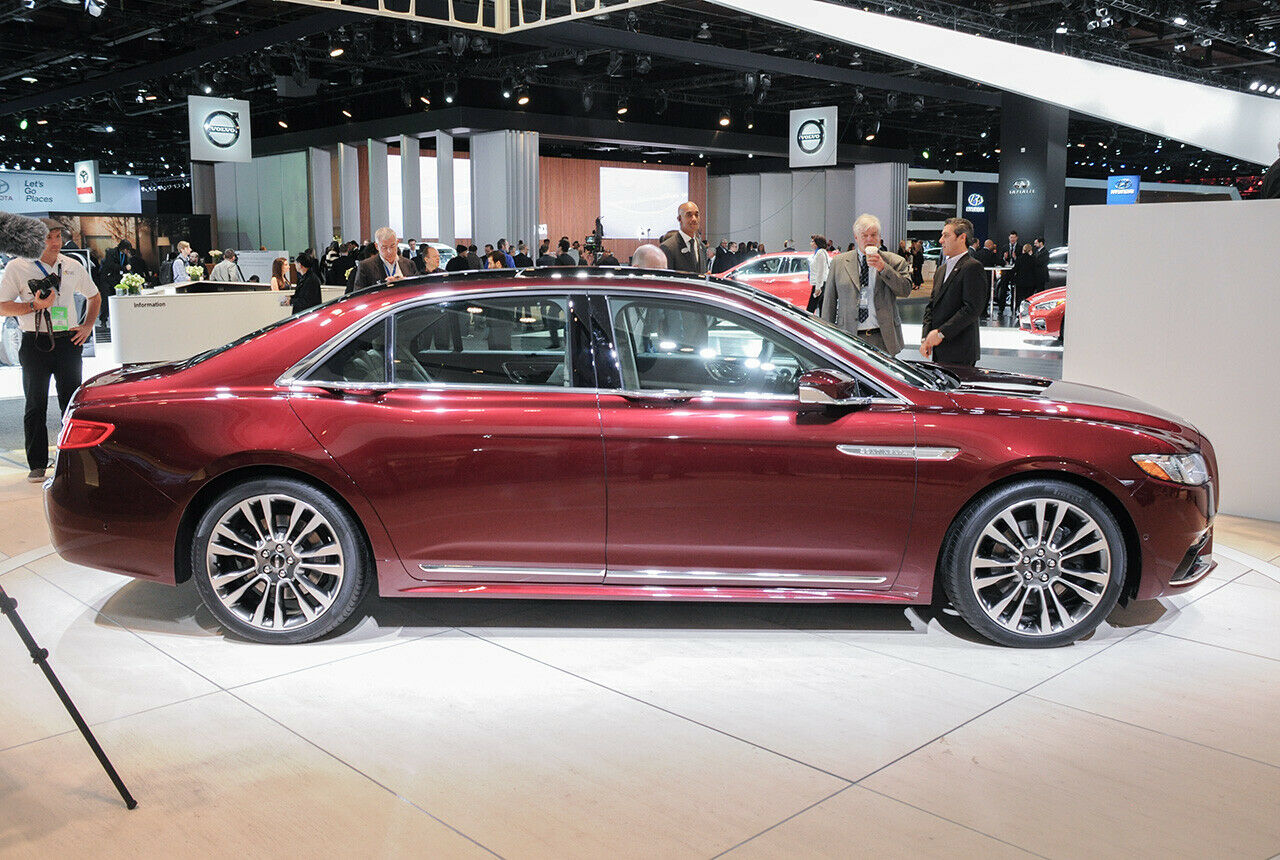 Für die US-Kundschaft zählt der Lincoln zu den Highlights der Detroiter Messe