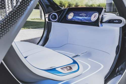 Lenkrad und Pedale gibt es im Smart Vision EQ Fortwo nicht mehr
