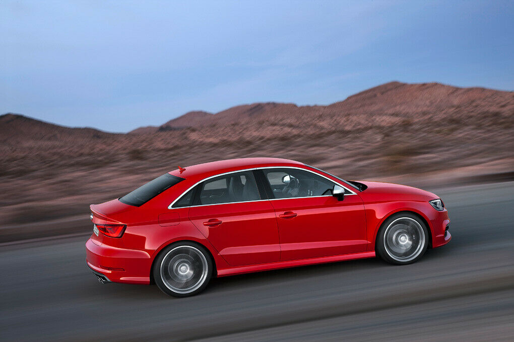 Trotz 300 PS soll die Audi S3 Limousine nur 7,0 Liter pro 100 Kilometer trinken.