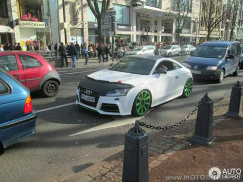 Audi-tt-rs-c969908032014233953-1
