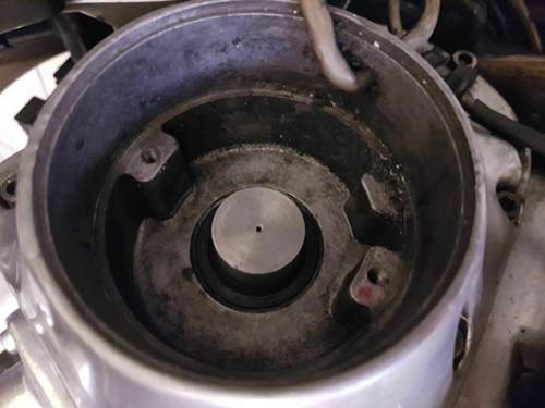 Zentrieradapter auf Nockenwelle