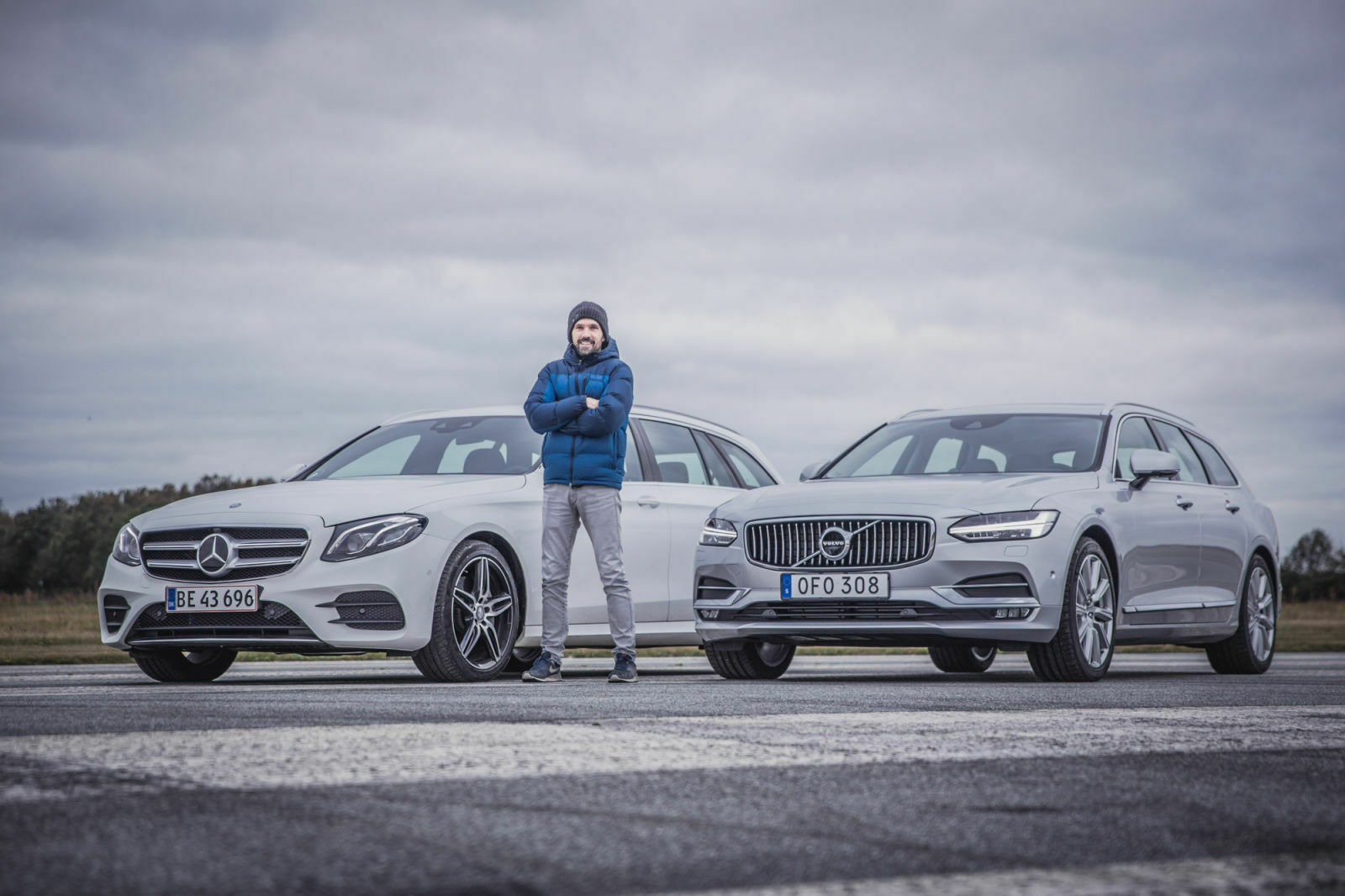 Vergleichstest Mercedes E-Klasse und Volvo V90: Die zwei Business-Kombis bewegen sich auf Augenhöhe, interpretieren aber vieles unterschiedlich