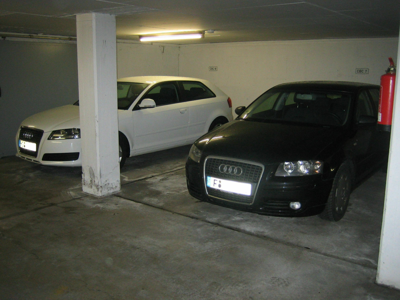 Schwarz vs. weiss - Oder: 2.0 TFSI vs. 1.4 TFSI