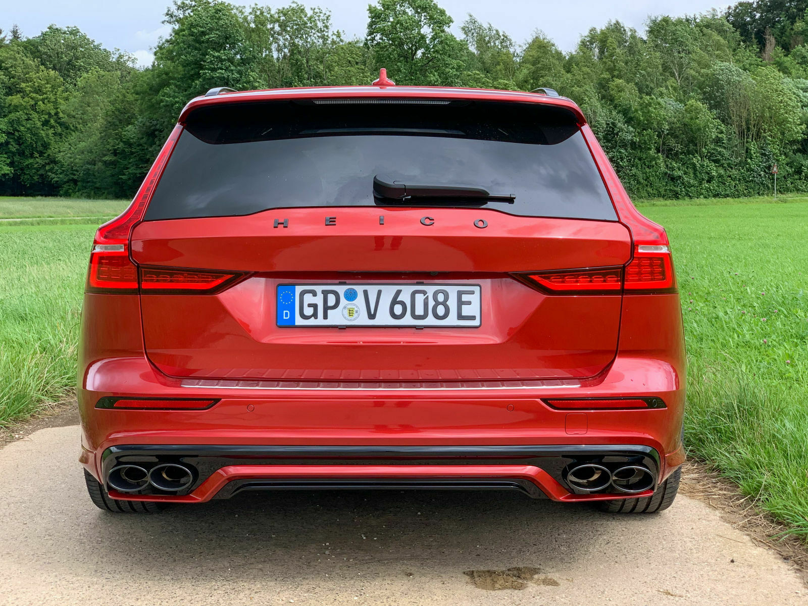 Schwarze Anbauteile V60 II R