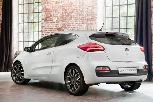 Fast ein Coupé: Kia Pro Ceed