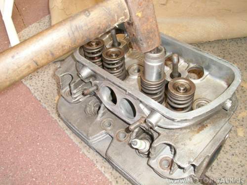 34-mit-nuss-und-hammerschlag-keile-loesen