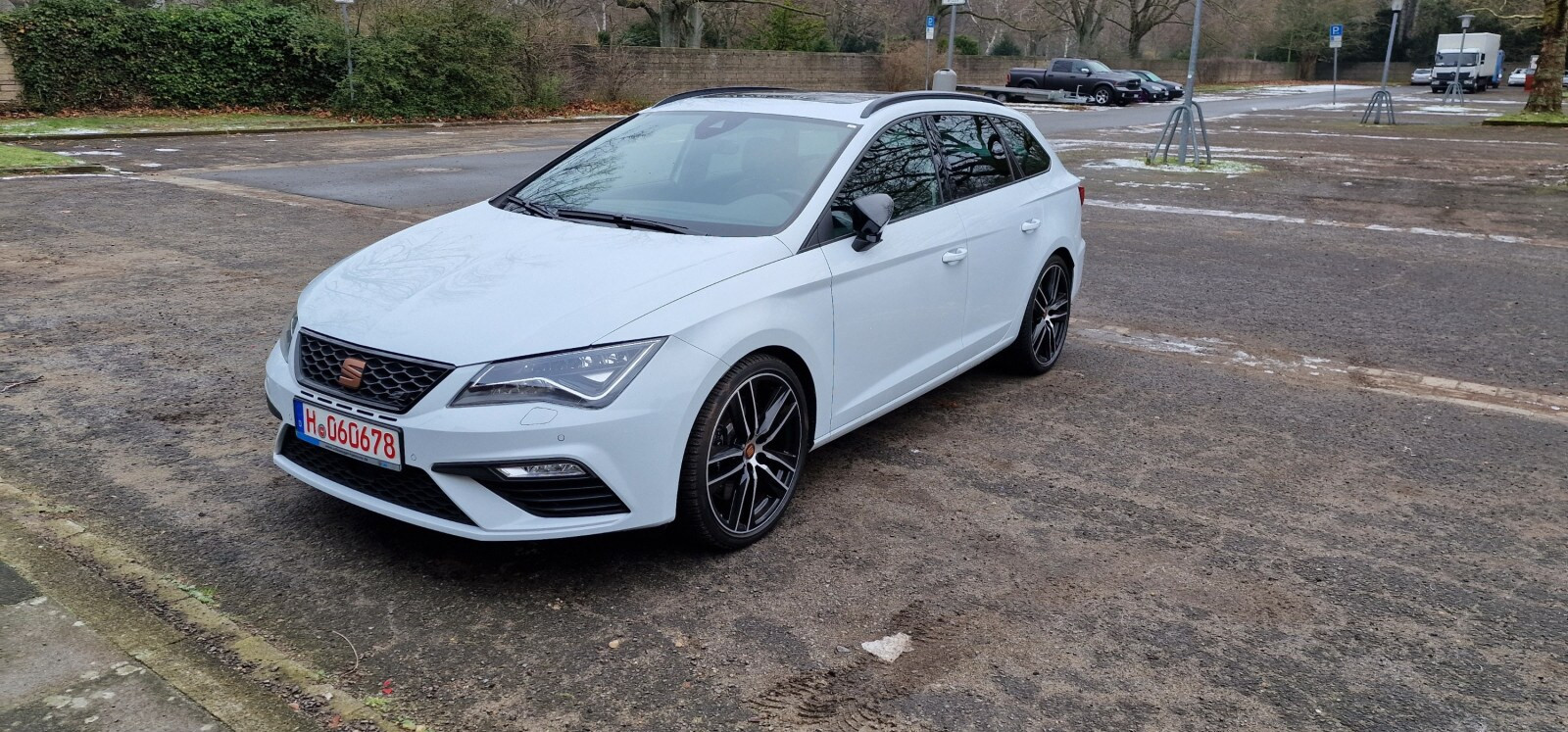Seat Leon 3 (5F) Cupra ST 300 4Drive Test