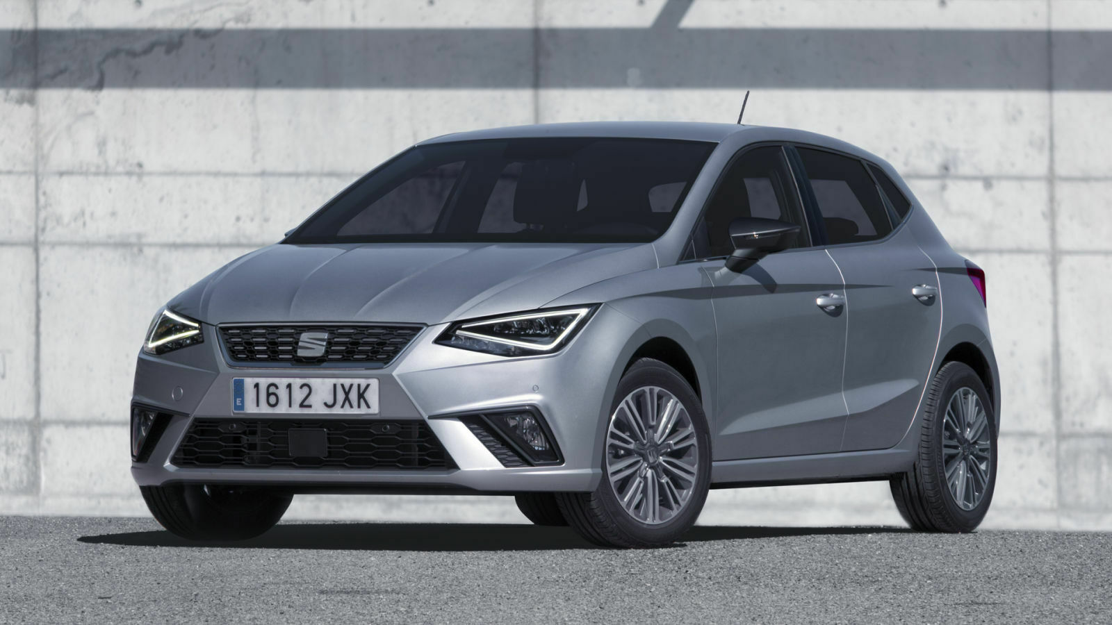 Gegen Aufpreis gibt es einen Abstandstempomaten im Seat Ibiza