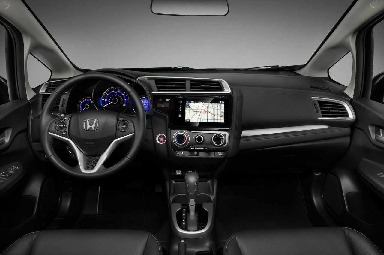 Cockpit des amerikanischen Honda Fit: Beim deutschen Jazz erwarten wir keine großen Abweichungen