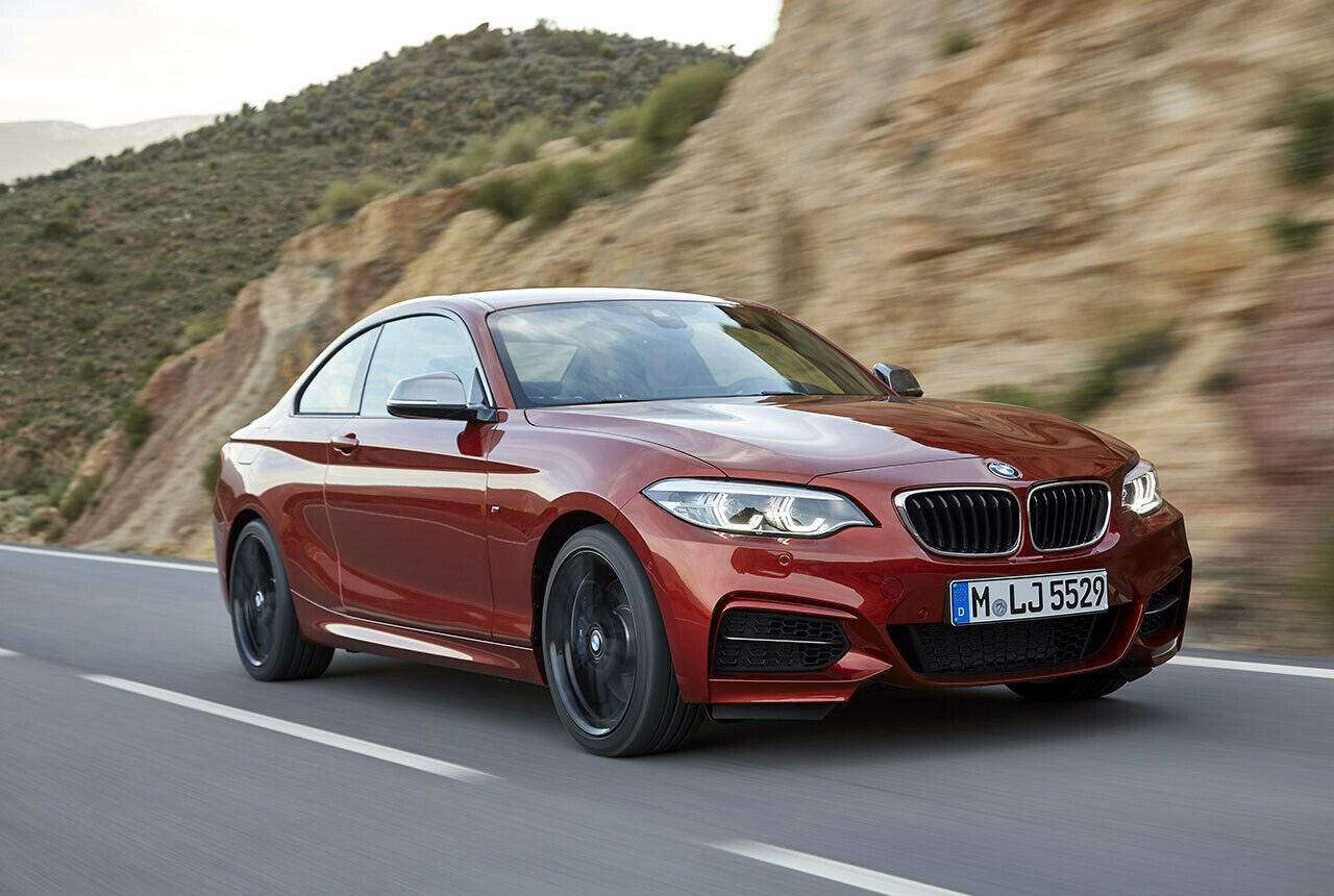Bei den Motoren bleibt in der 2er-Reihe alles beim Alten, der M240i bildet mit 340 PS die Spitze im Programm