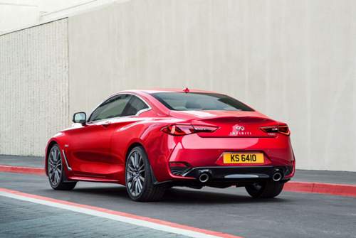Das Heck ist die Schokoladenseite des Infiniti Q60, finden wir