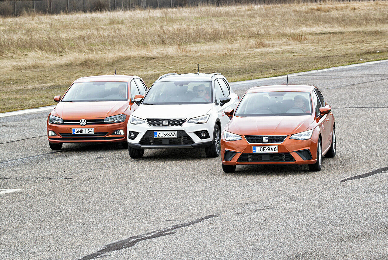 Die finnische Autozeitschrift Tekniikan Maailma hat bei den Modellen Seat Arona, Ibiza und VW Polo ein Sicherheitsproblem bei den Anschnallgurten festgestellt