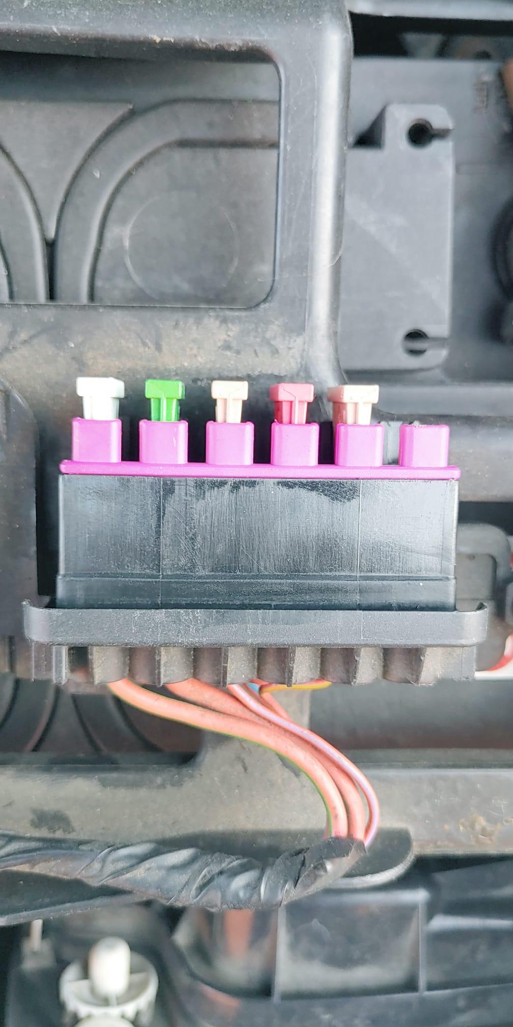 Sicherung für Klimakompressor Seat Ibiza 6L