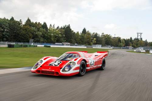 Dieser 917 mit der Chassis-Nr. 917-001 steht sonst im Porsche-Museum. Das originale Siegerfahrzeug von 1970 befindet sich in Privatbesitz