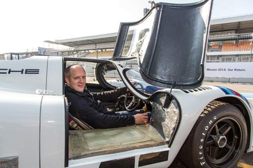 MT-Reporter Fabian Hoberg im Sieger-917 der 24 Stunden von 1971