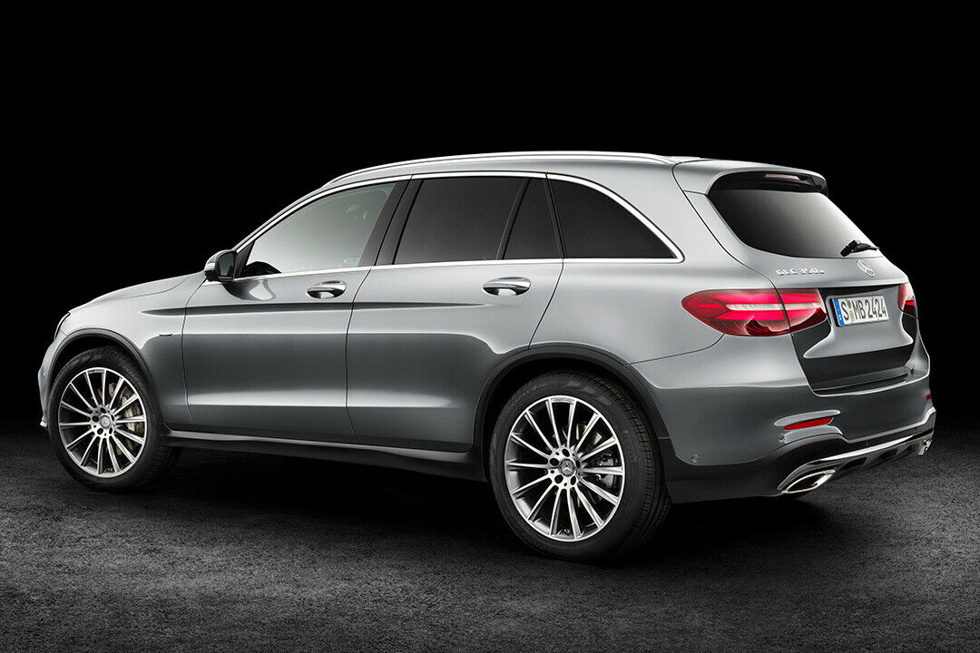 Mercedes GLC: Die Dachfinne entfällt. Die Antennen sitzen nun in den Außenspiegeln und dem Dachspoiler