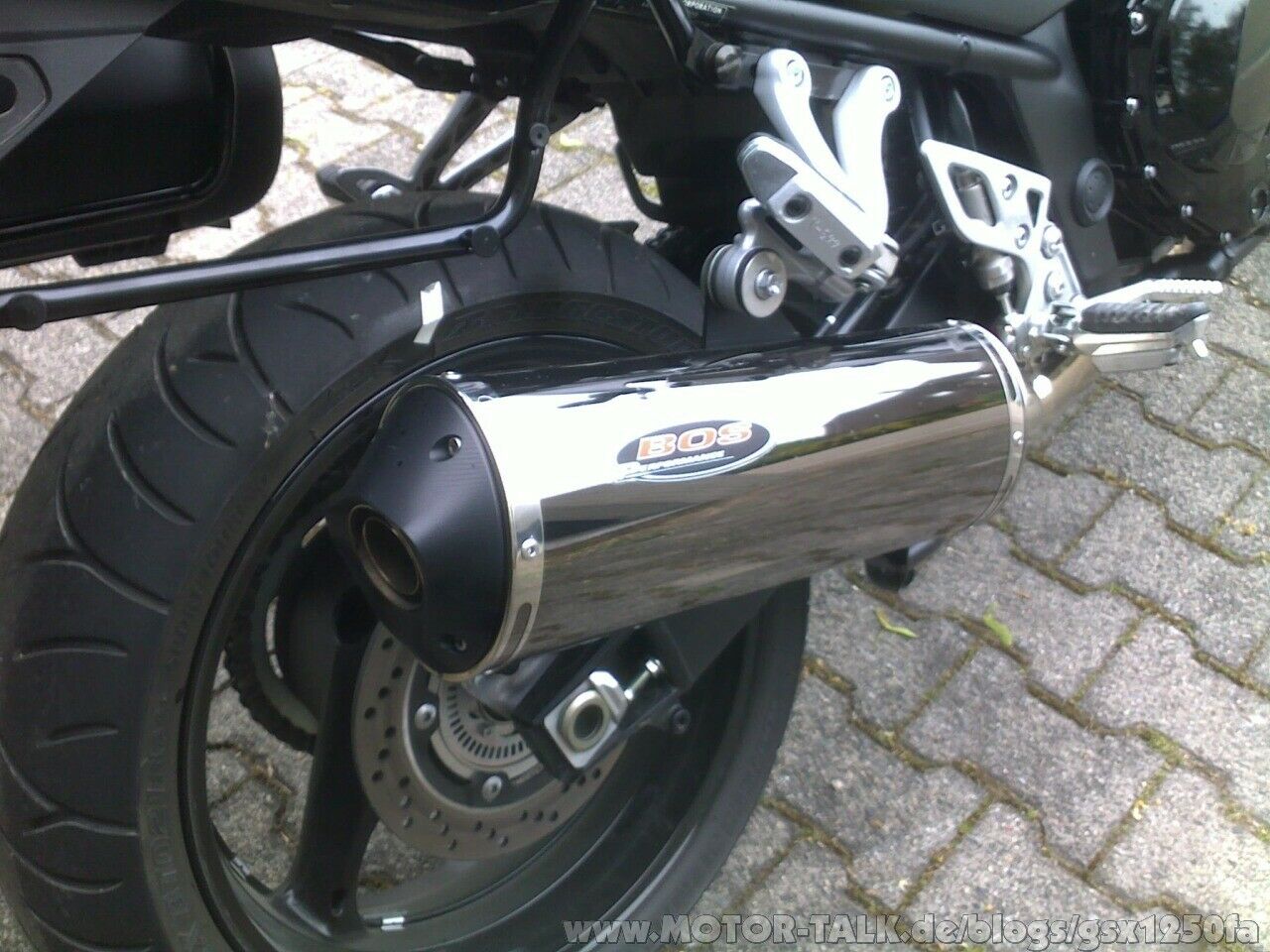 Siggi�s GSX1250FA, schwarz mit leichten Umbauten