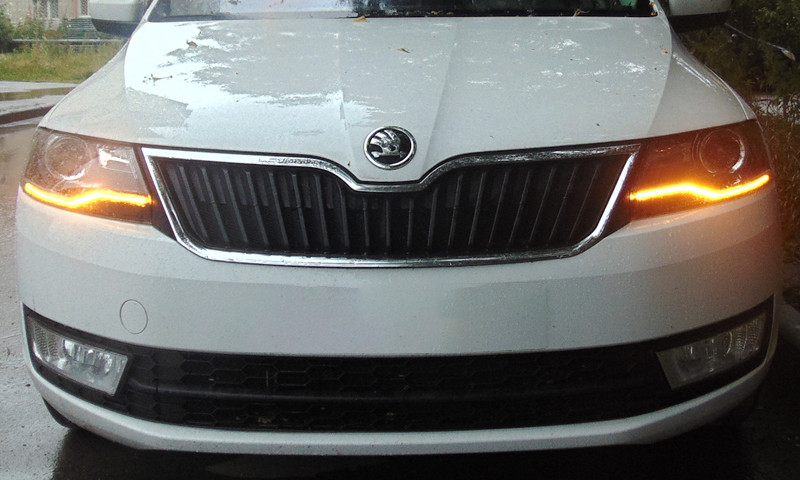 Skoda Rapid Umbau auf Bi-Xenon FL