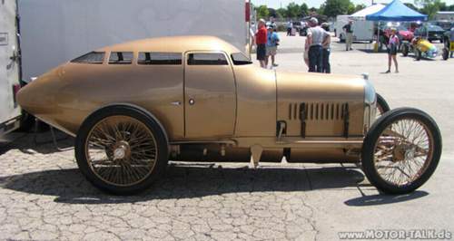 Miller-goldensubmarine