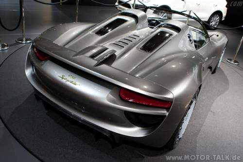 Porsche-918-spyder