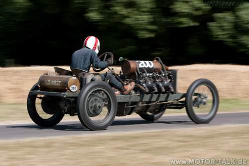 Darracq-200hp-1