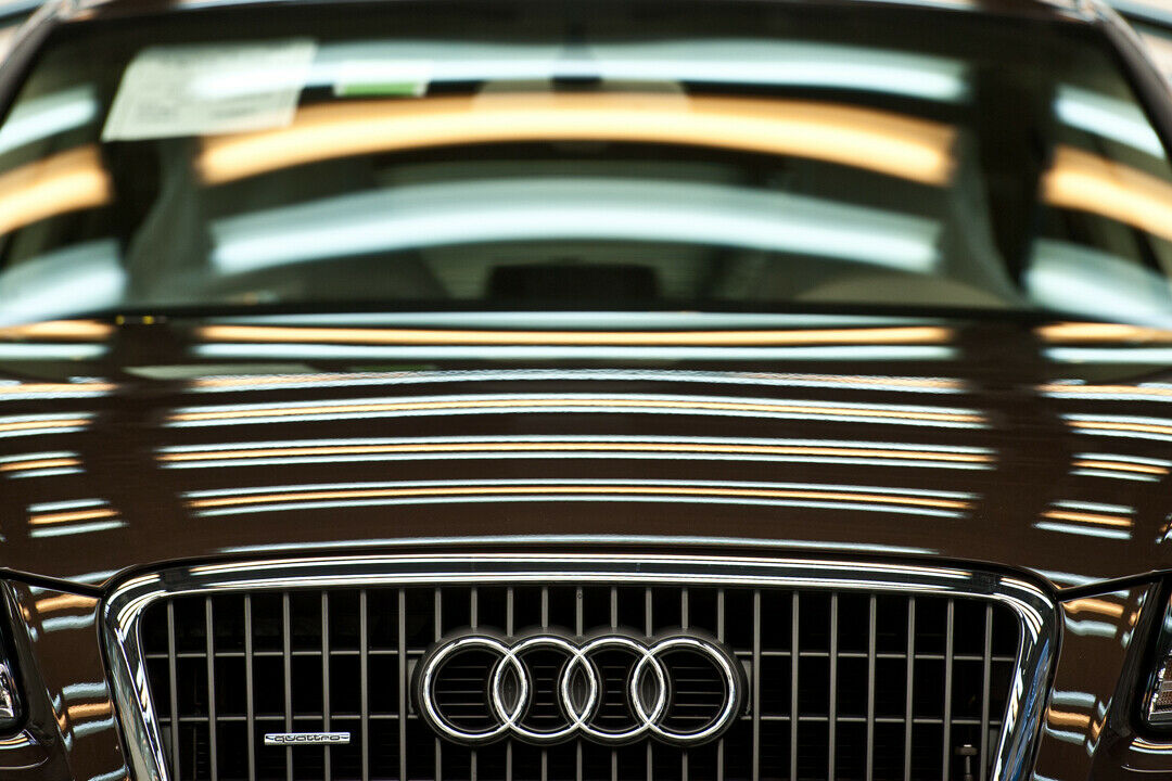 Audi will mit neuen Lösungen dem zunehmenden Autoverkehr in den Städten entgegensteuern und helfen, Stau sowie verstopfte Straßen zu vermeiden