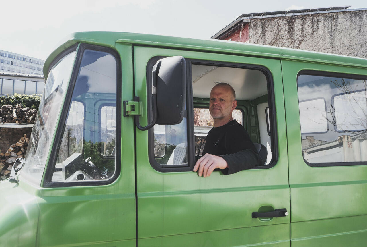 Der Gartenbauer Winkler bezahlte 2.400 Euro für das „Wrack“, danach investierte er 15.000 Euro für den Neuaufbau