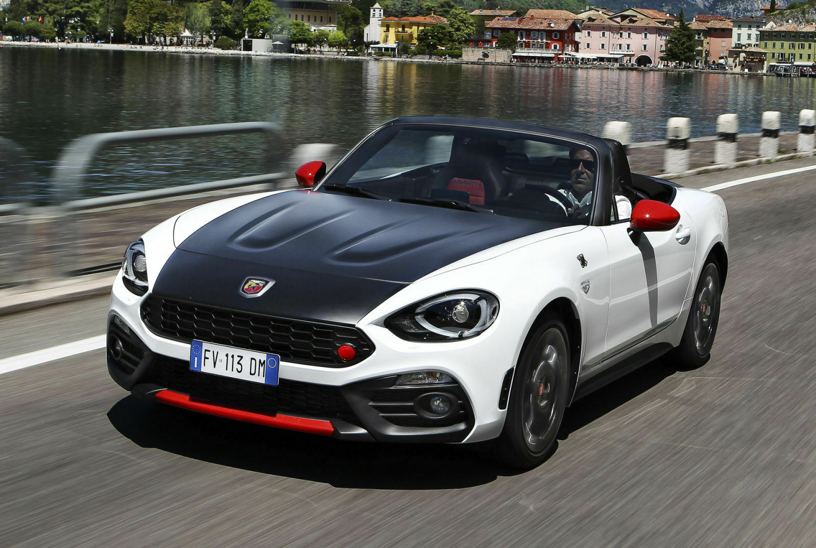 Für 30 PS mehr verlangt Abarth 16.000 Euro. Das könnte sich lohnen, wenn man seinen 124 Spider öfter fordern will