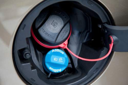 Pflicht für Euro 6: Das Additiv "AdBlue"