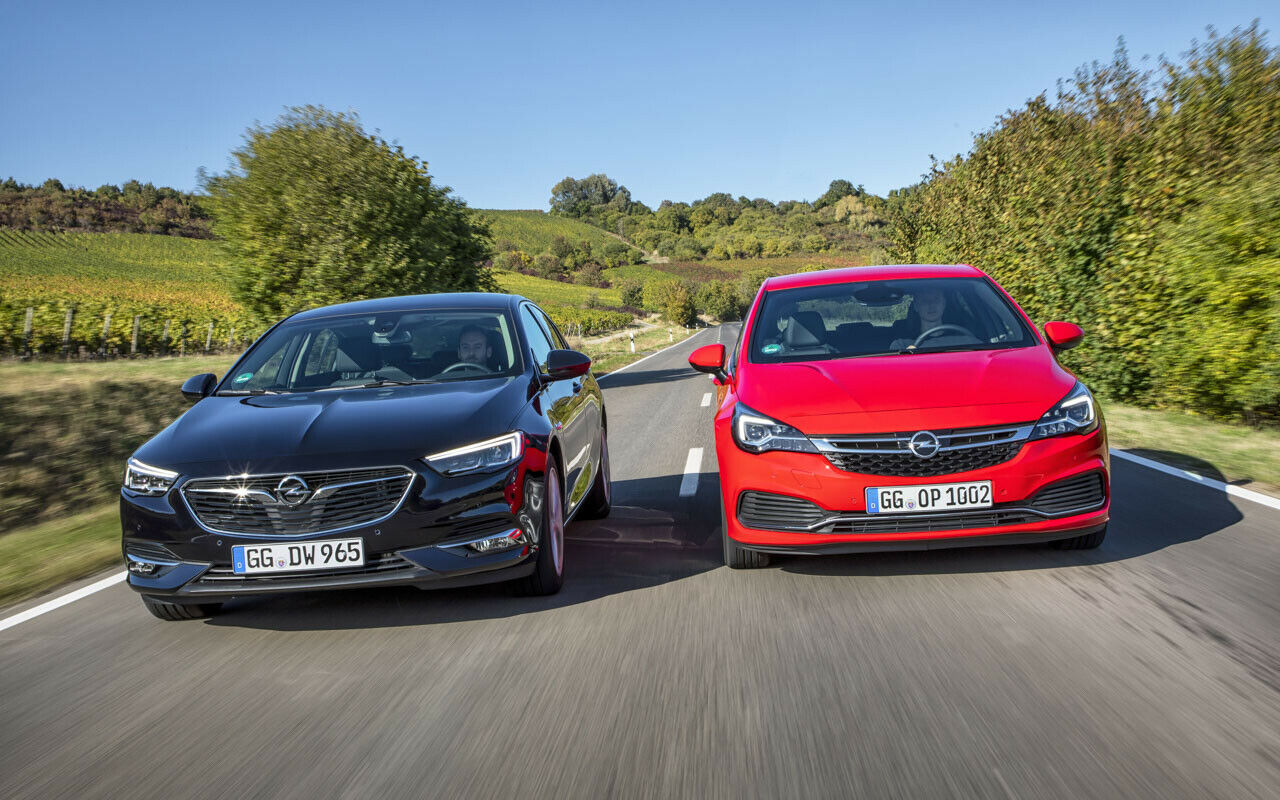 Zwei Opel mit GM-Genen: Opel Insignia (links) und Astra erhalten fürs neue Modelljahr je einen neuen Motor