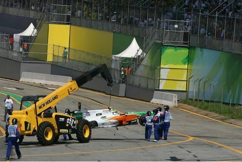 so-koennen-die-kandidaten-weltmeister-werden-pit-boards-gp-brasilien-2010-f498x333-f4f4f2-c-fb4ca4be-427324