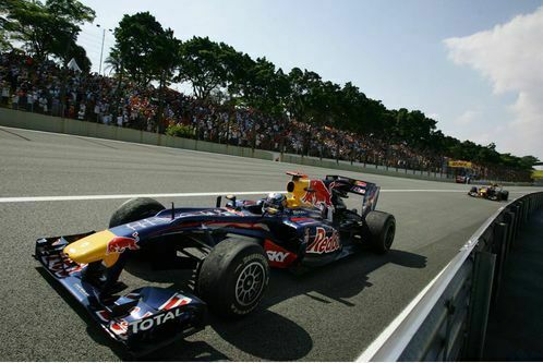 so-koennen-die-kandidaten-weltmeister-werden-podium-vettel-webber-gp-brasilien-2010-f498x333-f4f4f2-c-b7affc99-427330