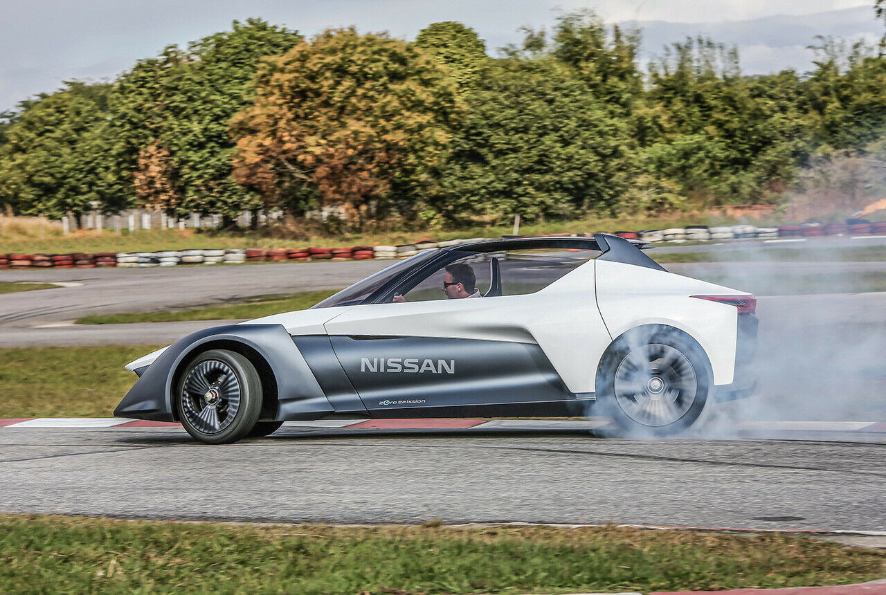 Von 0 auf 100 km/h geht es in weniger als fünf Sekunden
