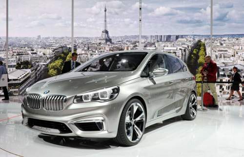 2012 präsentierte BMW in Paris das erste Concept zum Active Tourer. Unterm Blech steckte ein Hybridantrieb