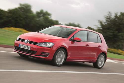 Der Golf ist das meistverkaufte Modell bei VW. Für knapp unter 30.000 Euro gibt es den Bestseller mit vier Türen, 150-PS-Selbstzünder und weiteren Extras