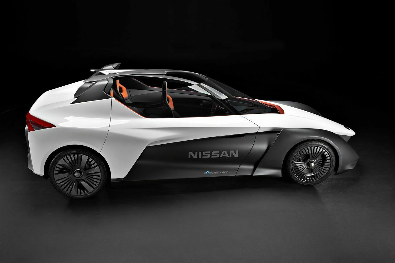 Ungünstige Fahreigenschaften des Konzepts soll der Nissan über ein Torque-Vectoring abfangen