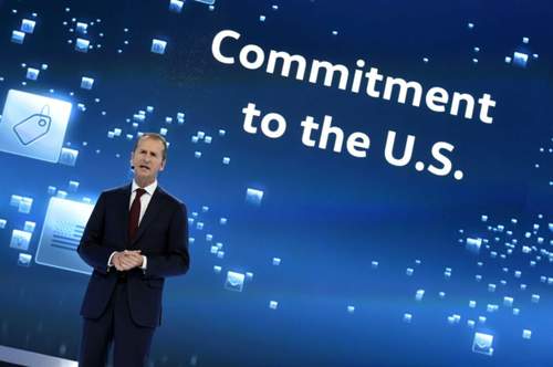 Herbert Diess in Detroit: "Commitment" war das Wort des Tages - VW will das Vertrauen von Kunden und Mitarbeitern zurückgewinnen