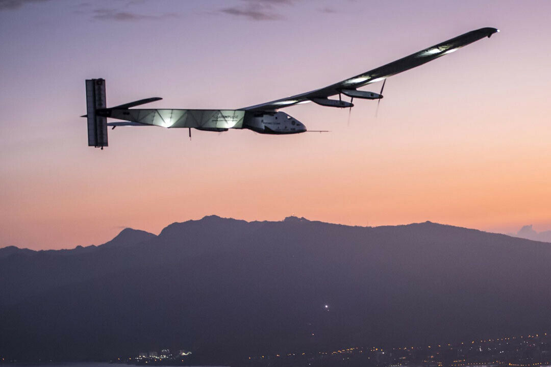 Der Sonnenflieger "Solar-Impulse 2" hat eine Spannweite von 72 Metern und wird von vier Elektromotoren angetrieben