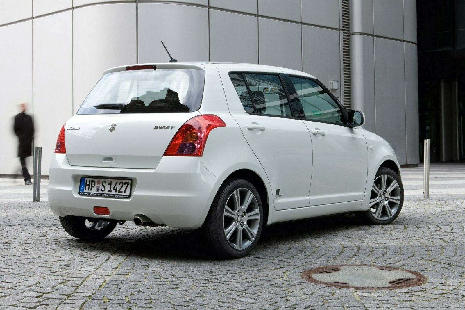 Sondermodell Suzuki Swift „Black and White“