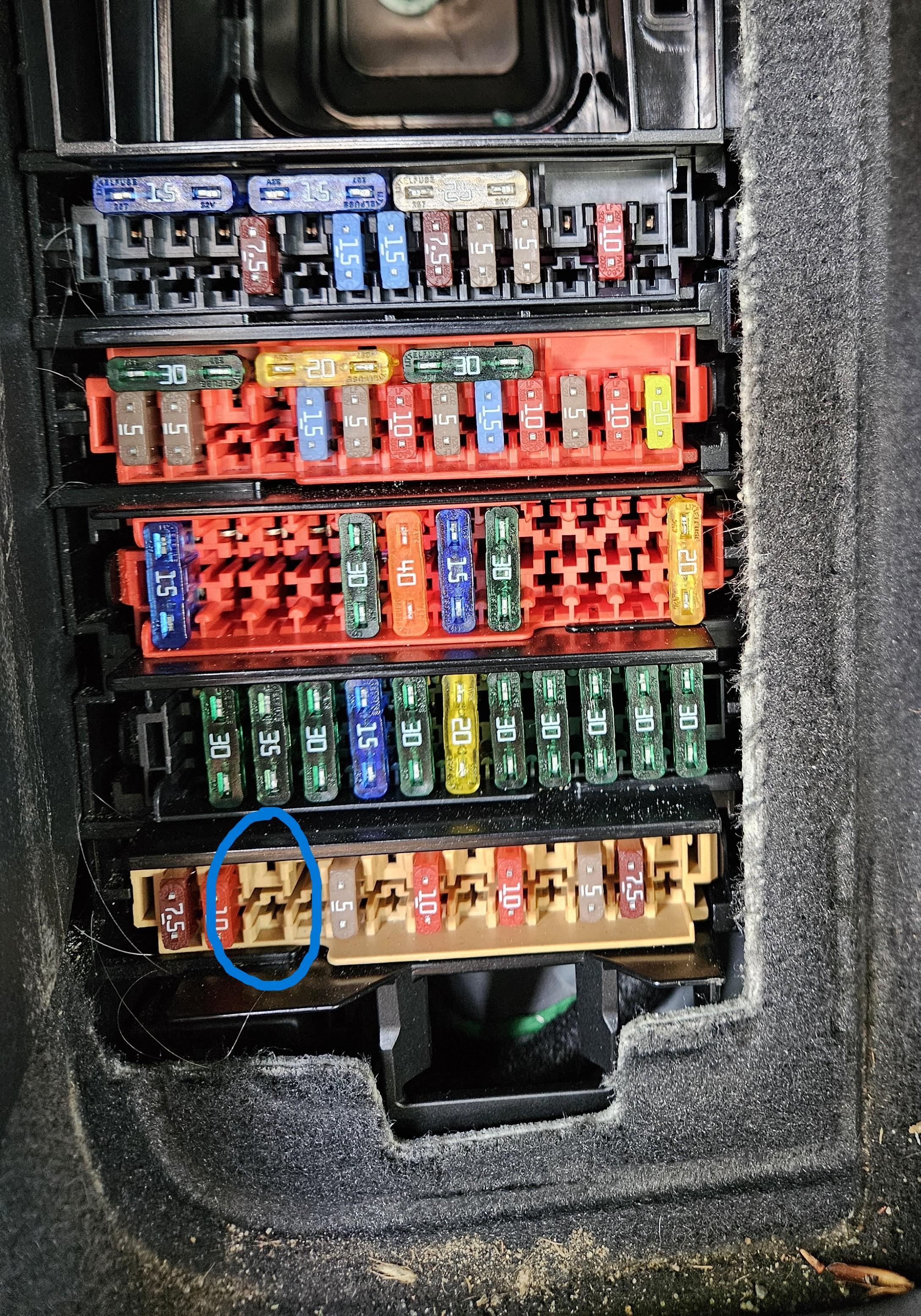 Soundgenerator für Innenraum