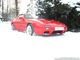 Heckschleuder mit Dampf der RX-7 Turbo