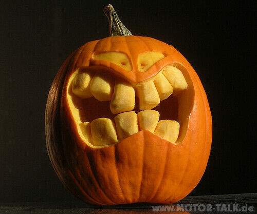 Halloween-kuerbis-grosses-grinsen