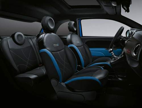 Ein Blick in den Innenraum des Fiat 500S